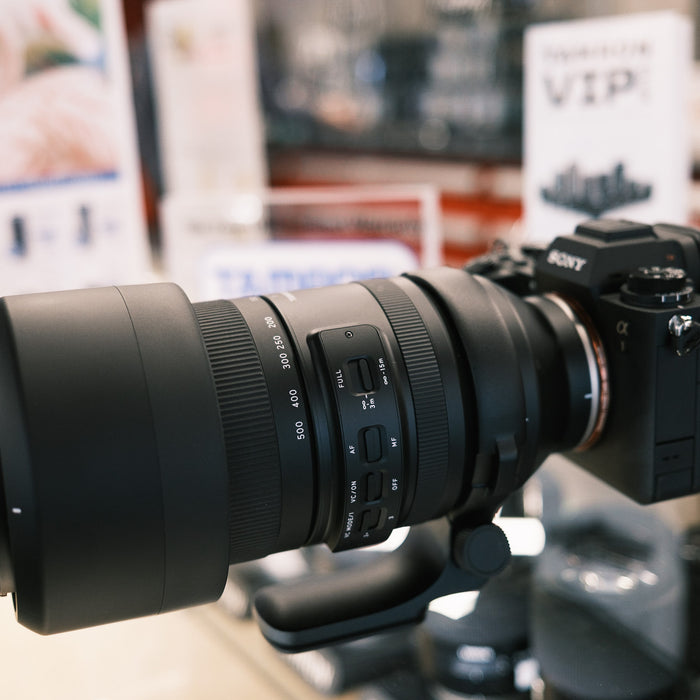 Hands on with the Tamron 150-500mm f/5-6.7 Di III VC VXD Lens for Sony E-Mount