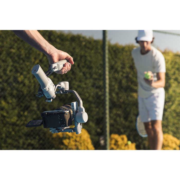DJI RS 4 Mini Combo Gimbal Stabilizer