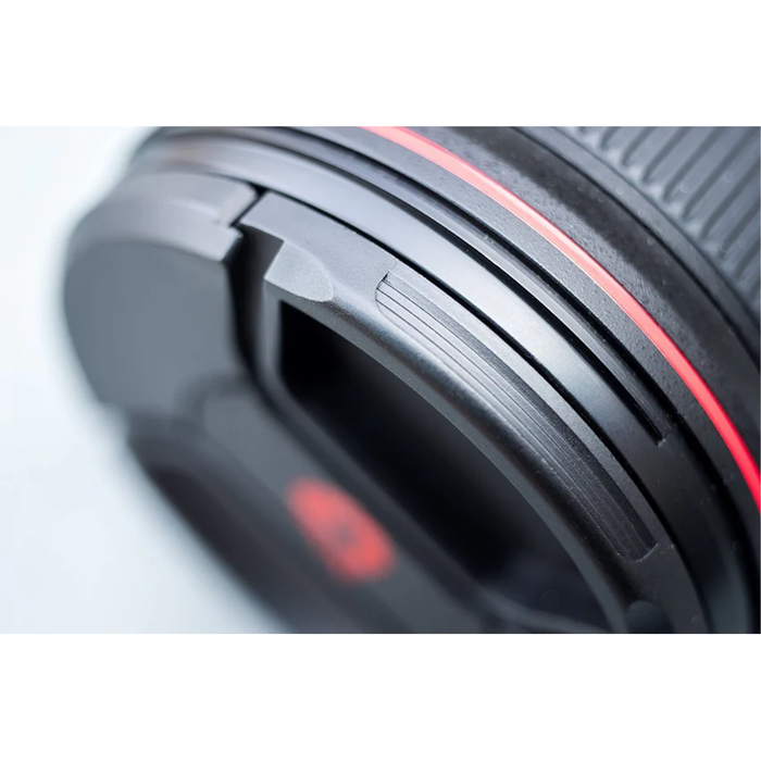 Breakthrough Photography 82mm Center-Pinch Lens Cap