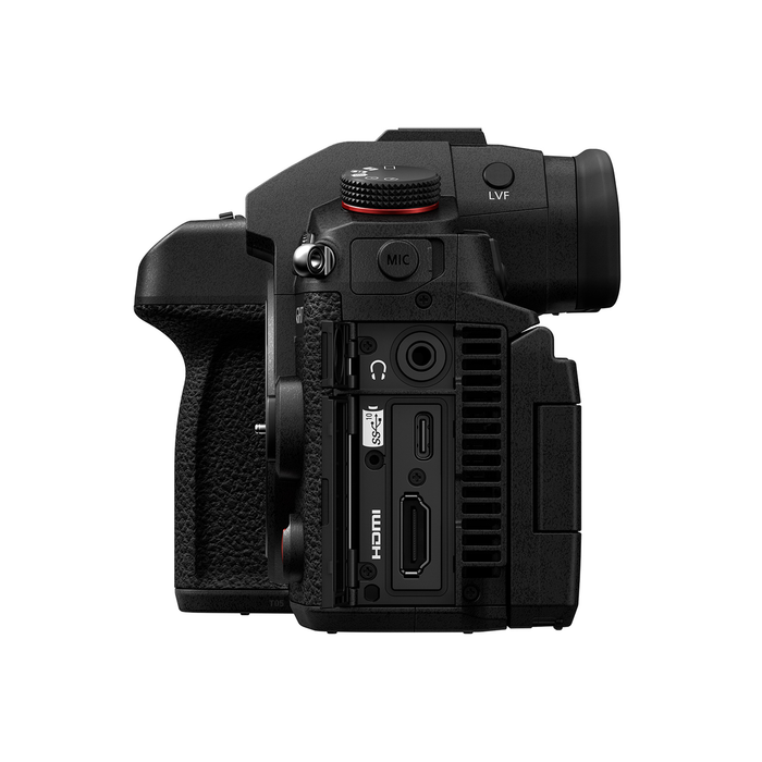 Lumix GH7 Mirrorless Camera with 12-60mm f/2.8-4 Lens