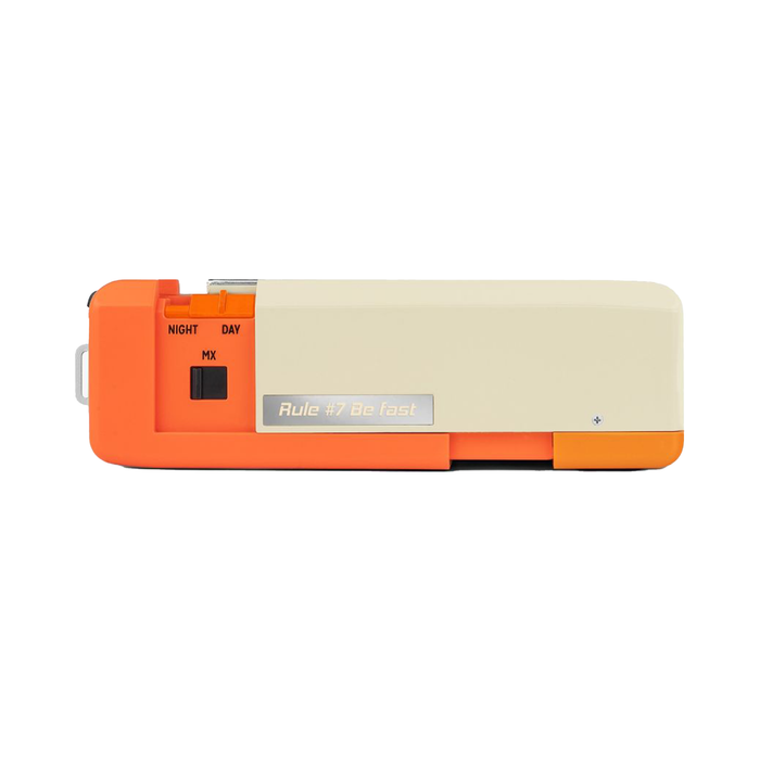 Lomography Lomomatic 110 Camera - Color Edition no flash