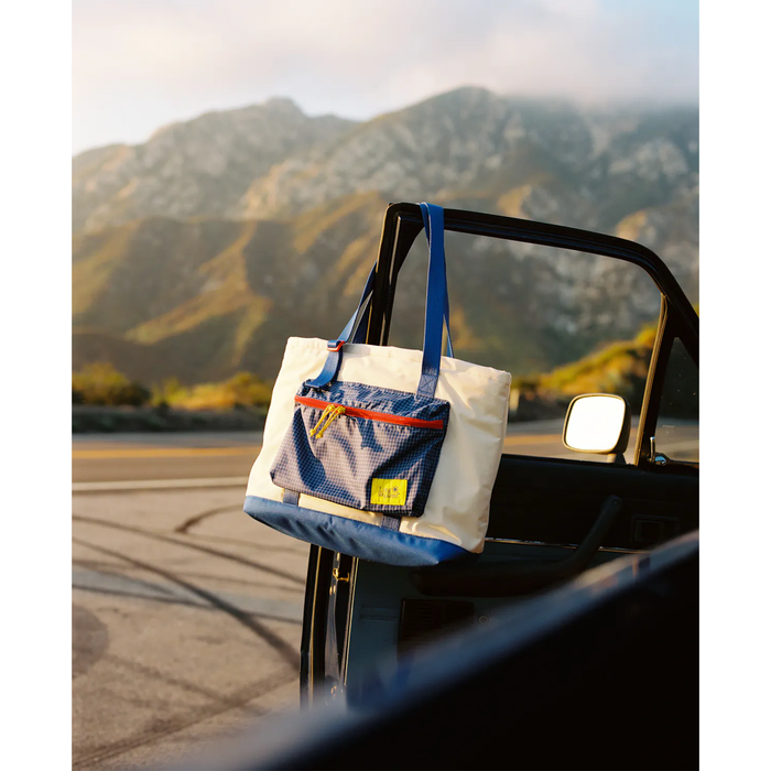 Long Weekend 18L Beacon Tote Bag - Creme Multi