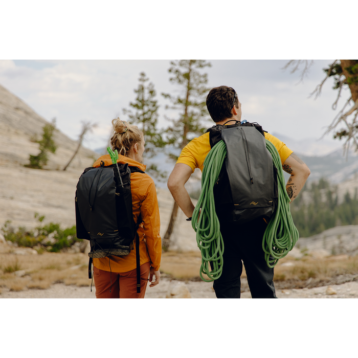 Peak Design Outdoor 25L Backpack - Black