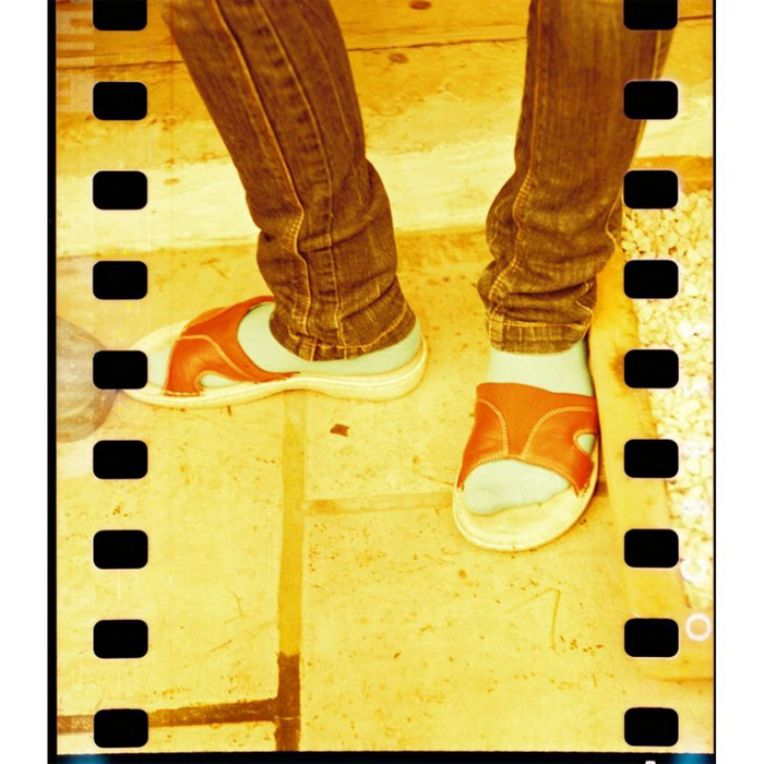 Lomography Redscale XR 50-200 Color Negative - 35mm Film, 36 Exposures, 3 Pack