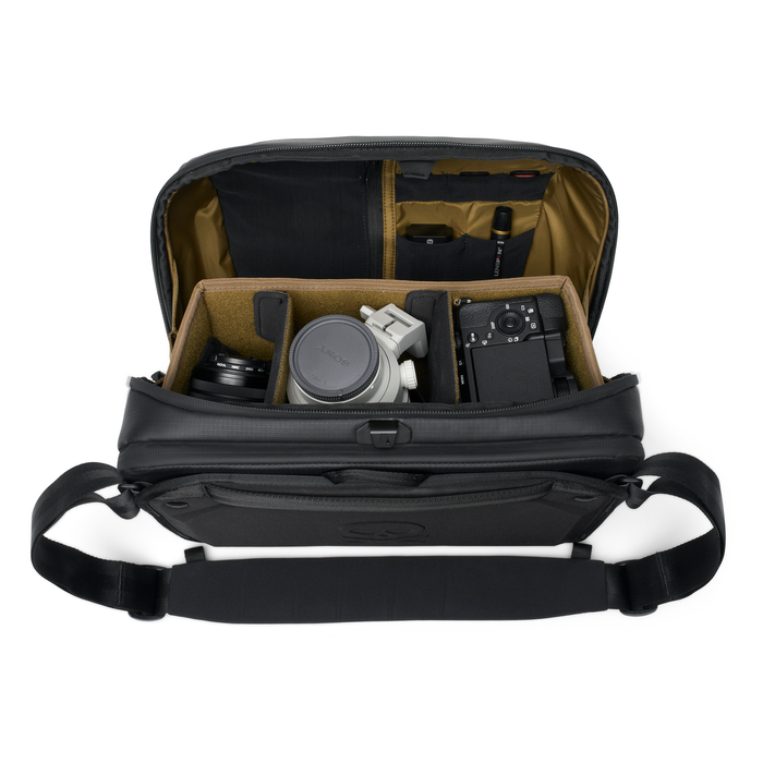 Nomatic McKinnon 13L Camera Messenger Bag - Ranger Green