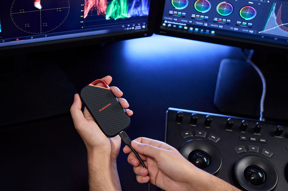 SanDisk 4TB Extreme PRO Portable SSD V3