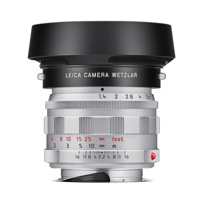Leica Summilux-M 50mm f/1.4 Lens - Silver Chrome