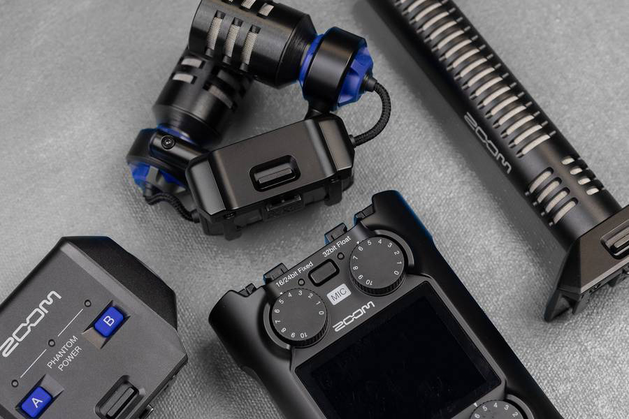 Zoom H5studio 4-Track Handy Recorder with 32-Bit Float Recording