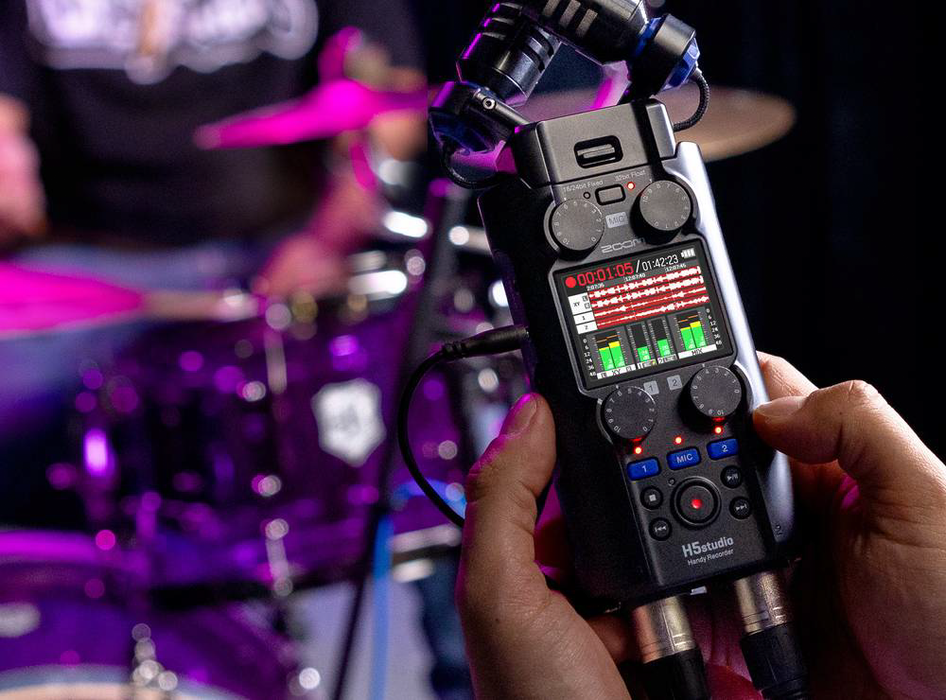 Zoom H5studio 4-Track Handy Recorder with 32-Bit Float Recording