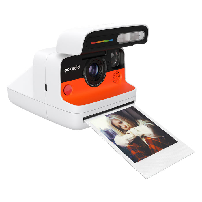 Polaroid Flip Instant Camera & Color Film Bundle (8 Photos) - White