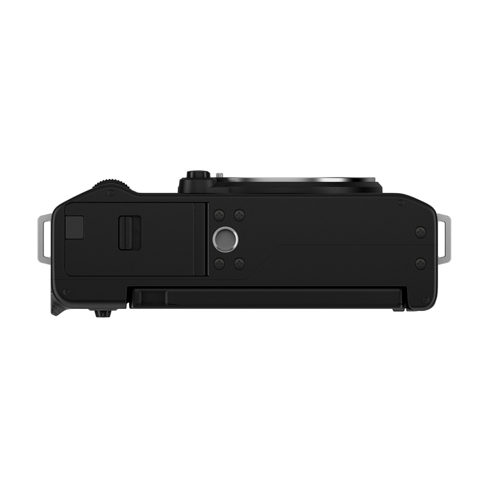 Fujifilm X-M5 Mirrorless Camera with XC 15-45mm f/3.5-5.6 OIS PZ Lens
