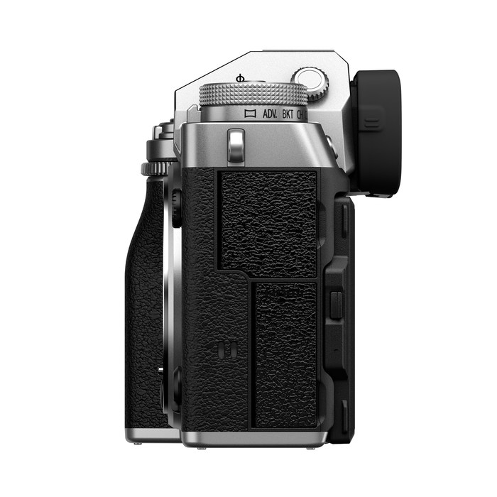 Fujifilm X-T5 Mirrorless Camera with XF 16-80mm f/4 R OIS WR Lens - Silver