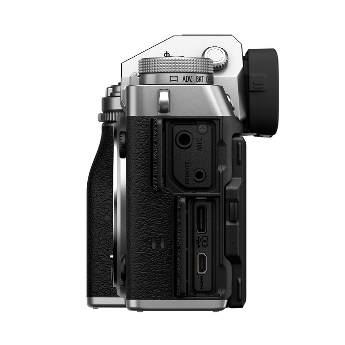 Fujifilm X-T5 Mirrorless Camera with XF 16-80mm f/4 R OIS WR Lens - Silver
