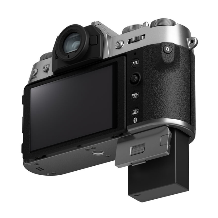 Fujifilm X-T50 Mirrorless Camera with XC 15-45mm f/3.5-5.6 OIS PZ Lens - Silver