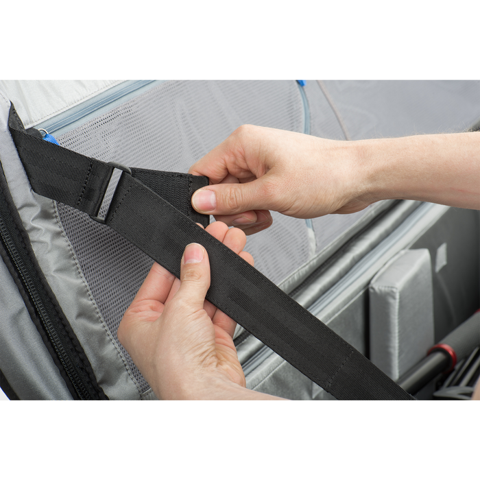 Think Tank Photo Video Tripod Manager 44 Rolling Case