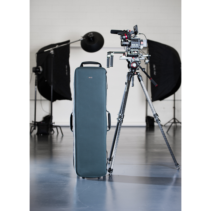 Think Tank Photo Video Tripod Manager 44 Rolling Case