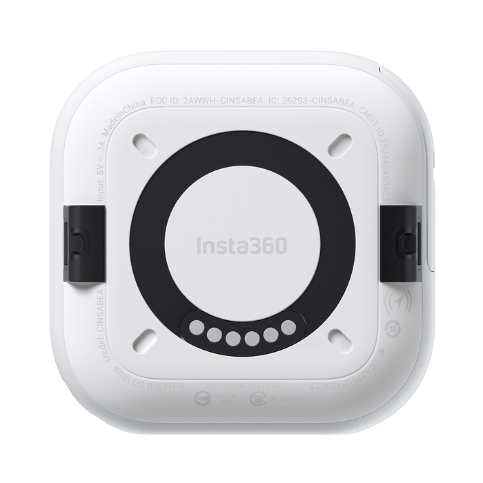 Insta360 GO Ultra Standard Bundle - Arctic White