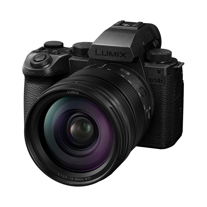 Lumix S5 IIX Mirrorless Camera with 24-60mm f/2.8 L Lens