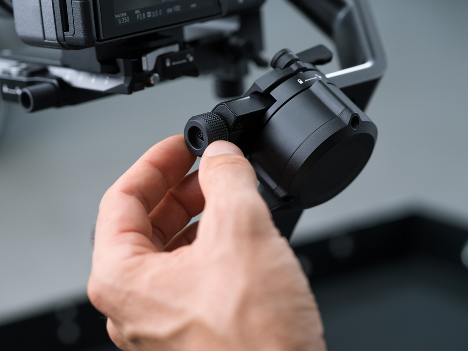 DJI RS 5 Gimbal Stabilizer
