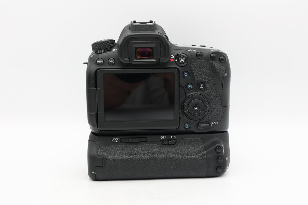 Used Canon 6D Mark II w/ Grip (VG)