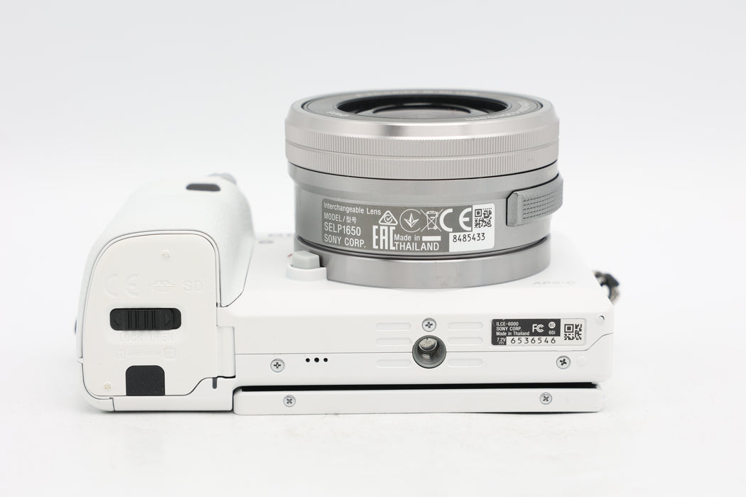 Used Sony A6000 Kit w/ 16-50mm (G)