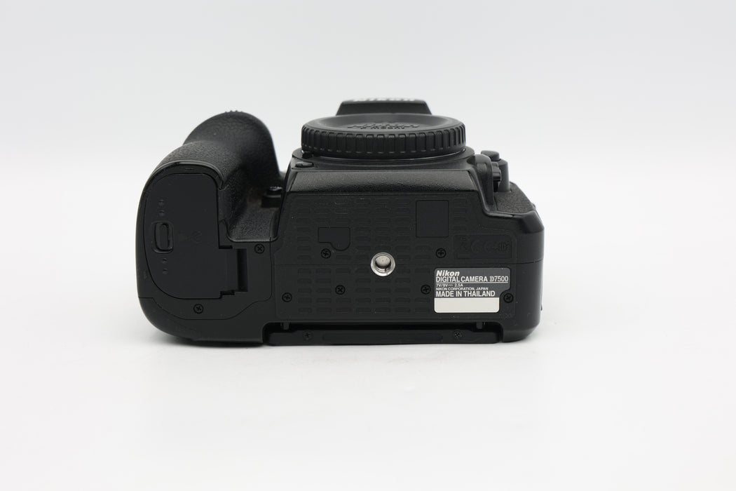 Used Nikon D7500 (VG)