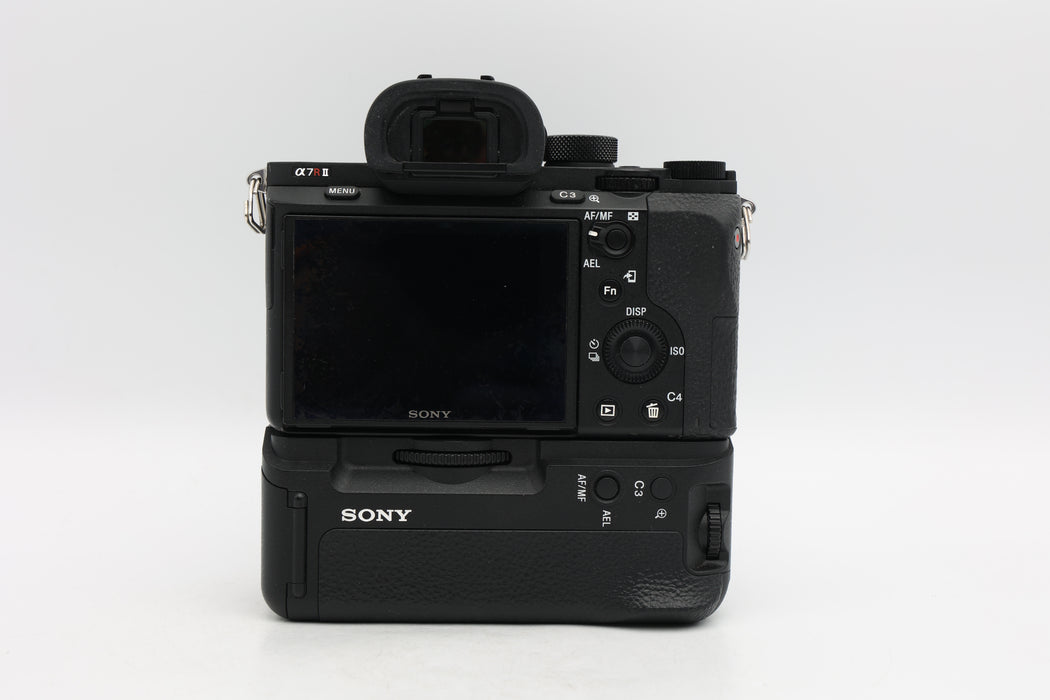 Used Sony A7R II w/ Grip (Fair)