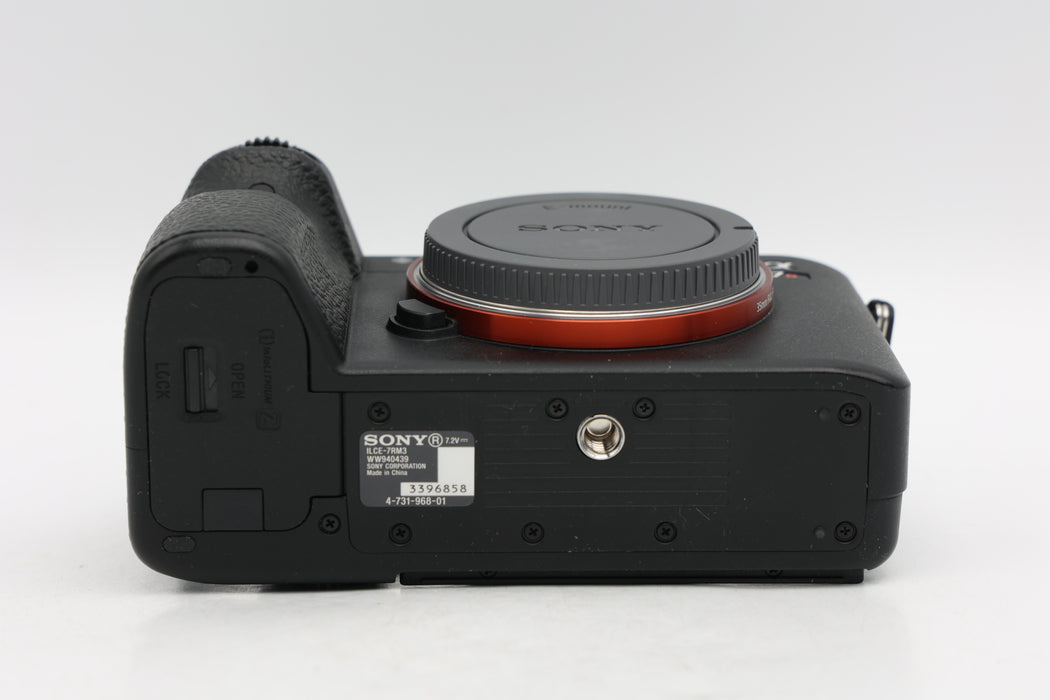 Used Sony A7R III Body (VG)