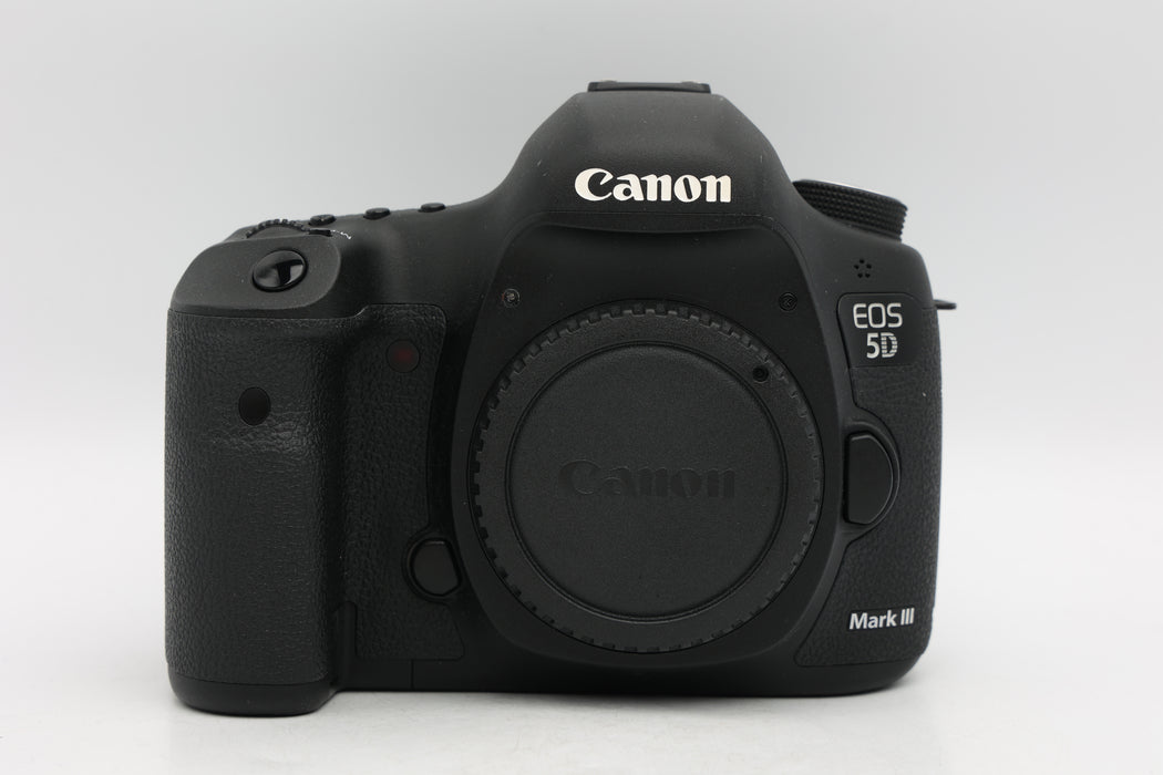 Used Canon 5D Mark III w/ Grip (Good)