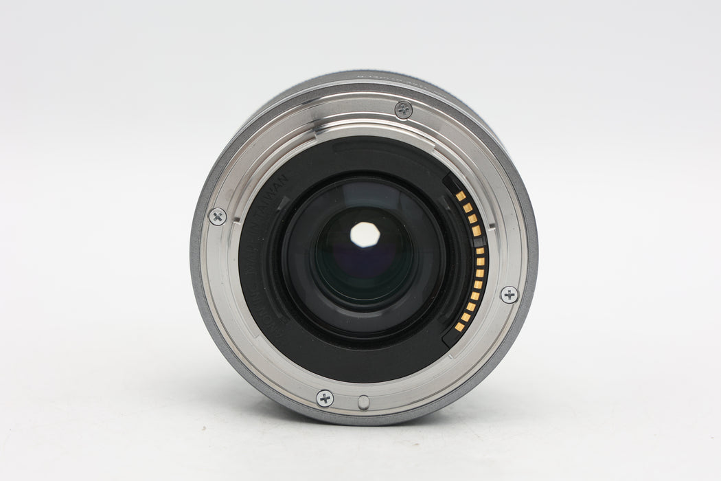 Used Canon RF 16mm f2.8 STM (Good)