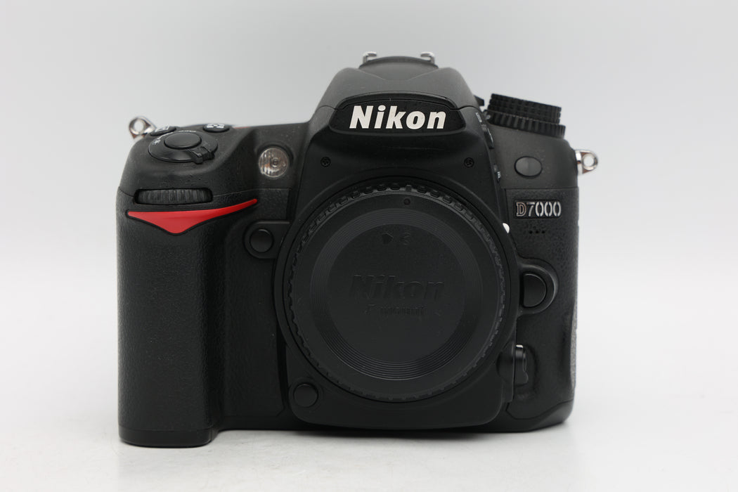 Used Nikon D7000 Body (Good)
