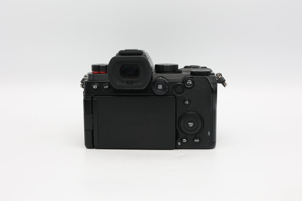 Used Panasonic S5 W/20-60mm (VG)