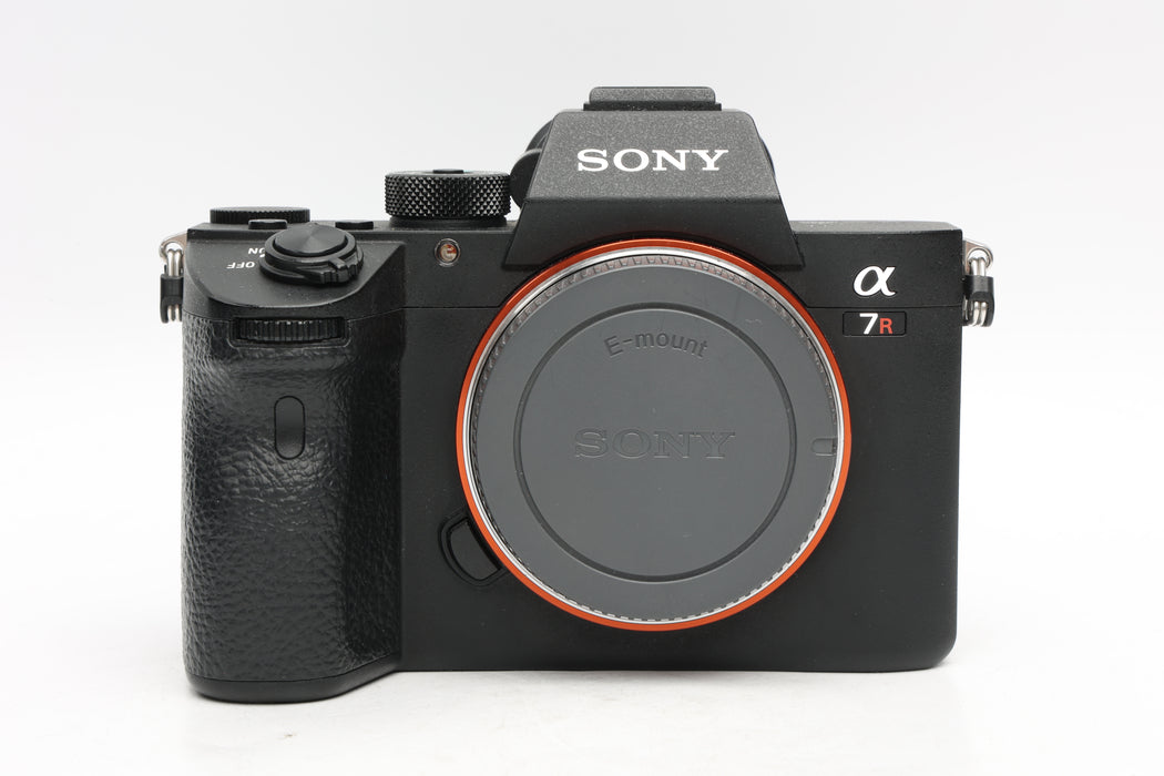 Used Sony A7R III Body (VG)