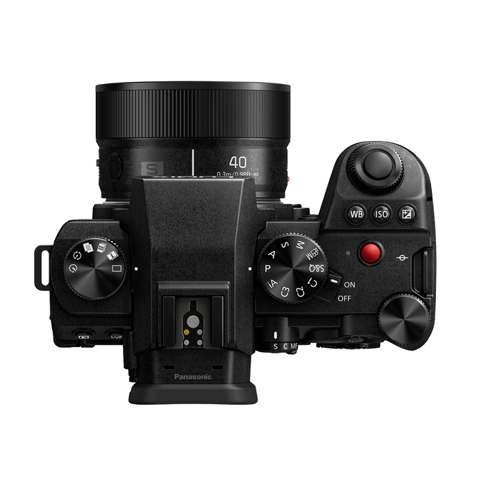 Lumix S 40mm f/2 Lens