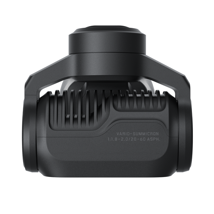 Insta360 Luna Ultra 8K Gimbal Camera Creator Bundle - Cosmic Black