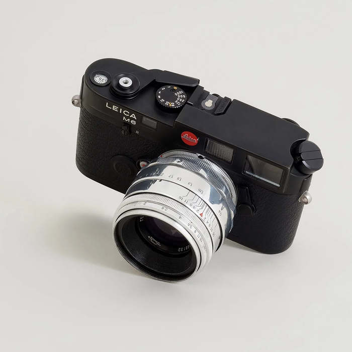 Urth Manual Lens Mount Adapter for Leica M39-Mount Lens to Leica M-Mount Camera Body with 28-90 Frame Lines