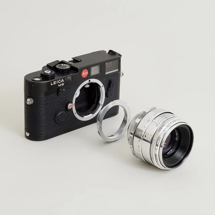 Urth Manual Lens Mount Adapter for M39-Mount Lens to Leica M-Mount Camera with 35-135 Frame Lines