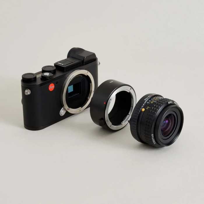 Urth Manual Lens Mount Adapter for Pentax K-Mount Lens to Leica L-Mount Camera Body