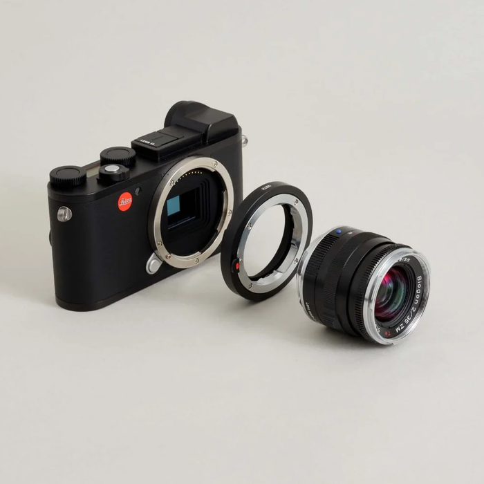 Urth Manual Lens Mount Adapter for Leica M-Mount Lens to Leica L-Mount Camera Body