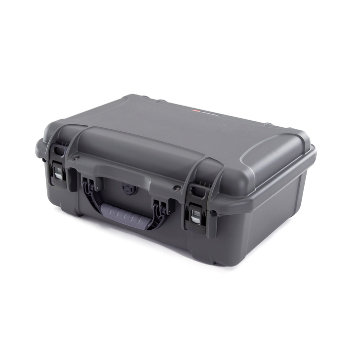 Nanuk 940 Wheeled Protective Case with Cubed Foam & Lid Foam - Graphite