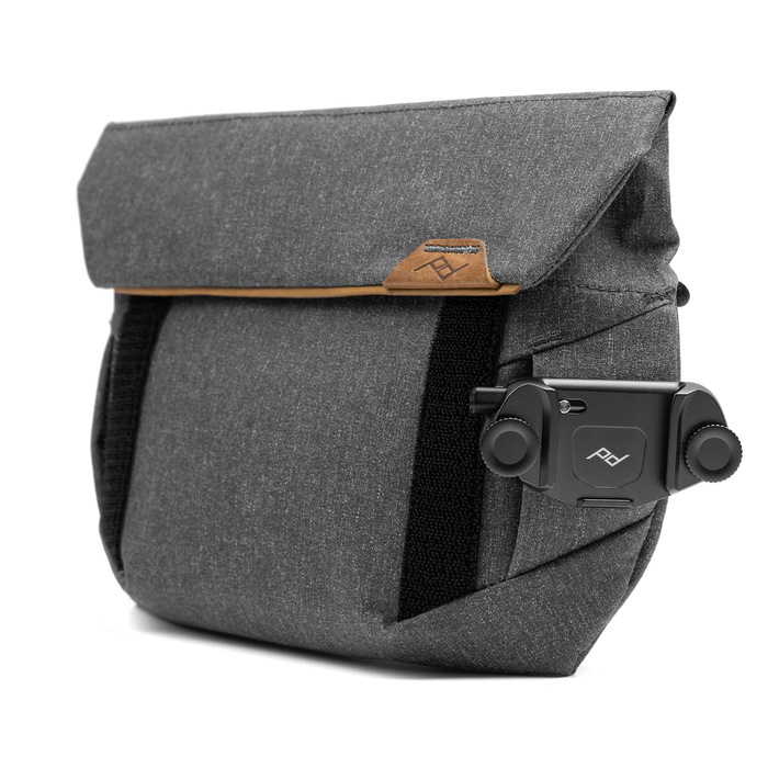 Peak Design Field Pouch V2 - Charcoal