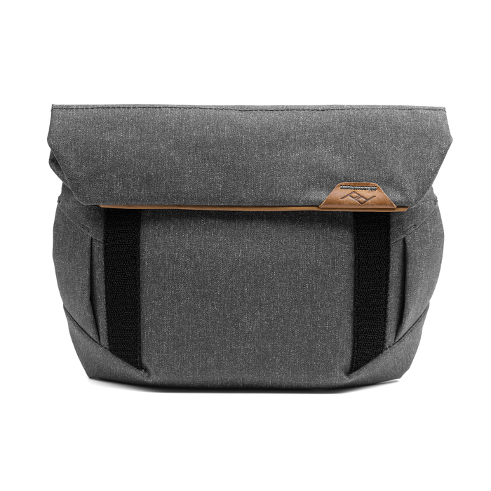 Peak Design Field Pouch V2 - Charcoal