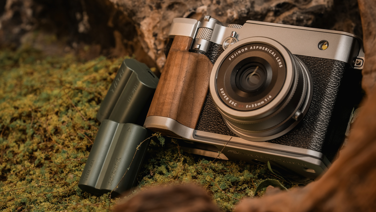 Tilta NP-W235 Battery with USB-C Input (2400mAh) - Green