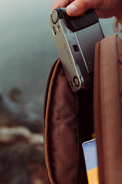 Clever Supply Co. Sidekick 1L Belt Bag - Tan