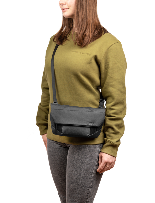 Peak Design Field Pouch V2 - Charcoal