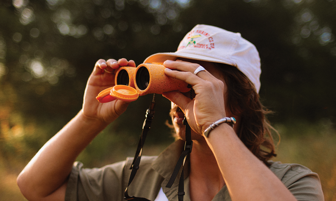 Nocs Provisions x Audubon Field Issue 10x42 Waterproof Binoculars Bundle with Strap - Audubon Great Cormorant (Limited-Edition)