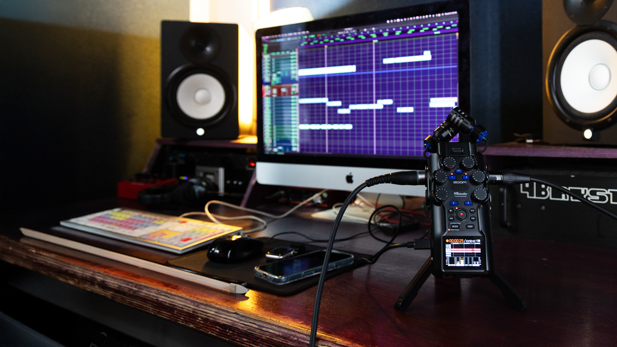 Zoom H6studio 6-Track Handy Recorder with 32-Bit Float Recording