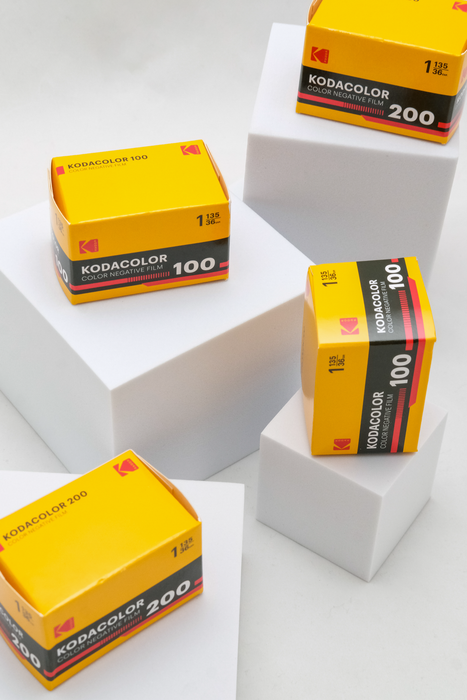 Kodak Eastman Professional KODACOLOR 100 Color Negative - 35mm Film, 36 Exposures, Single Roll