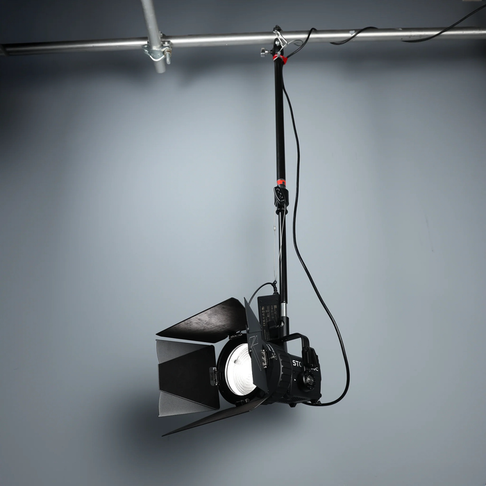 Matthews Lightweight Telescoping Hanger with Pipe Clamp, 2 - 4'