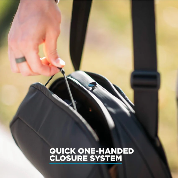 Nomatic McKinnon 8L Camera Sling - Black